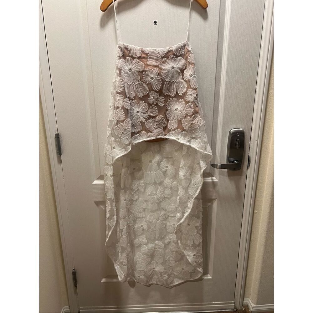 Elliatt Indira Floral Top & Skirt Set in Mesh White bridal bachelorette NWT$650 - Picture 9 of 16